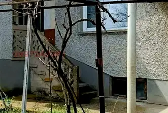 Къща във Велико Търново, с. Страхилово