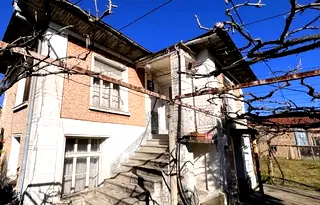 Къща в Пловдив, с. Стрелци