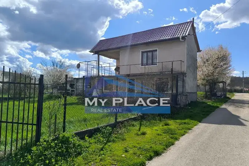 Къща в Шумен, с. Сушина