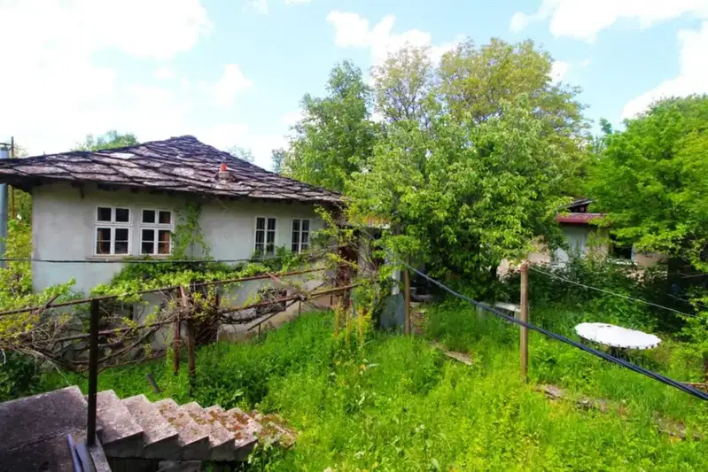Къща в Габрово, с. Съботковци