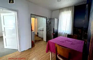 Къща в Плевен, с. Телиш