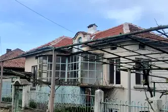 Къща в Плевен, с. Телиш