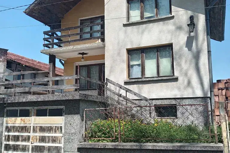 Къща в Плевен, с. Тодорово