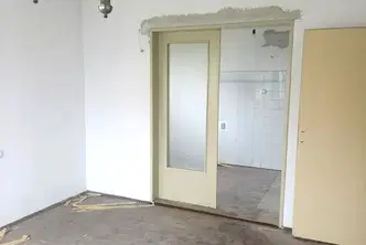 Къща в с. Тополи