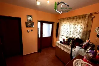 Къща в Шумен, с. Тръница