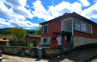 Къща в Бургас, с. Ведрово