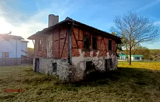 Къща в Бургас, с. Велика