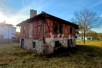 Къща в Бургас, с. Велика