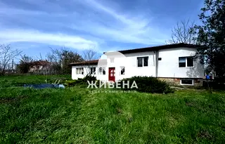 Къща във Варна, с. Ветрино
