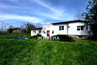 Къща във Варна, с. Ветрино