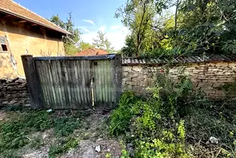 Къща във Велико Търново, с. Вишов