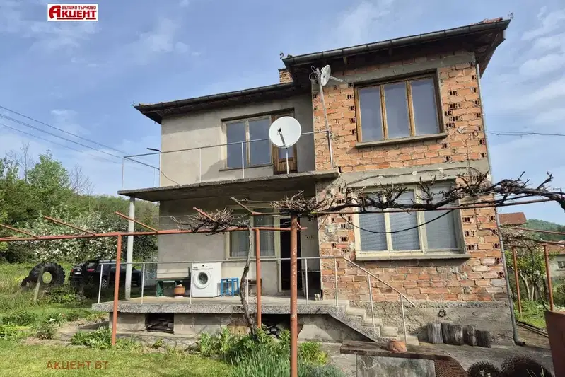 Къща във Велико Търново, с. Вонеща вода