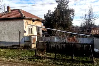 Къща в Плевен, с. Вълчитрън