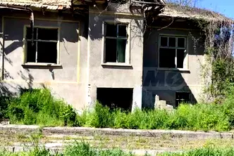 Къща във Велико Търново, с. Вързулица