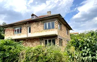 Къща във Варна, с. Ягнило