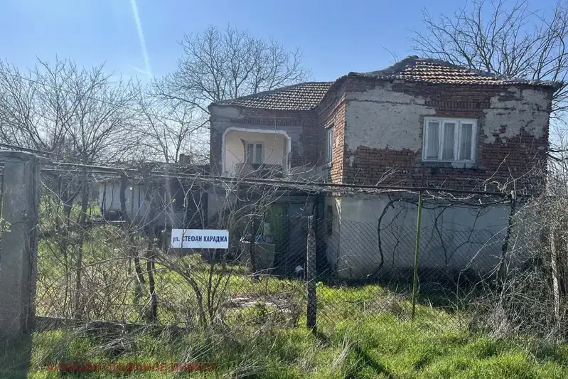 Къща във Варна, с. Юнак