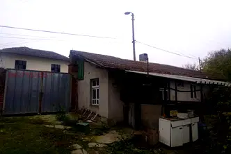 Къща в Разград, с. Юпер