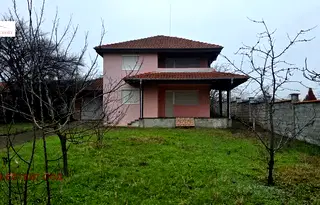 Къща във Варна, с. Здравец
