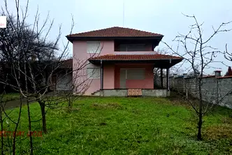 Къща във Варна, с. Здравец