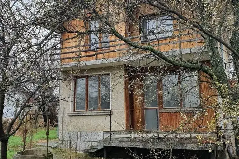 House in Oblast Plovdiv, Zelenikovo