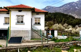 Къща във Враца, с. Згори