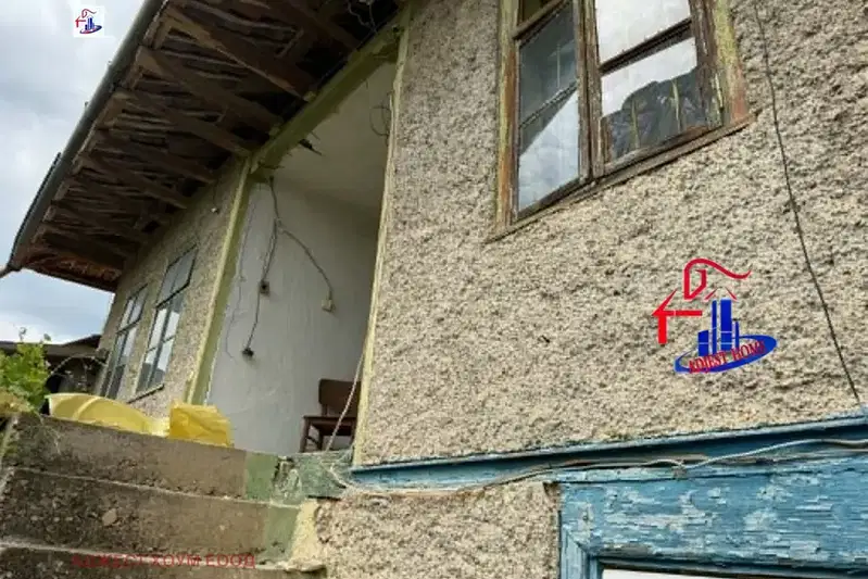 House in Oblast Shumen, Zlatar