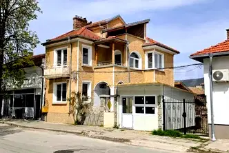 Къща в Габрово, Севлиево