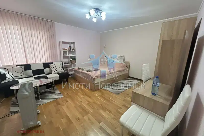 House in Shumen, Voenno Uchilishte