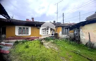 Къща в Силистра, Център
