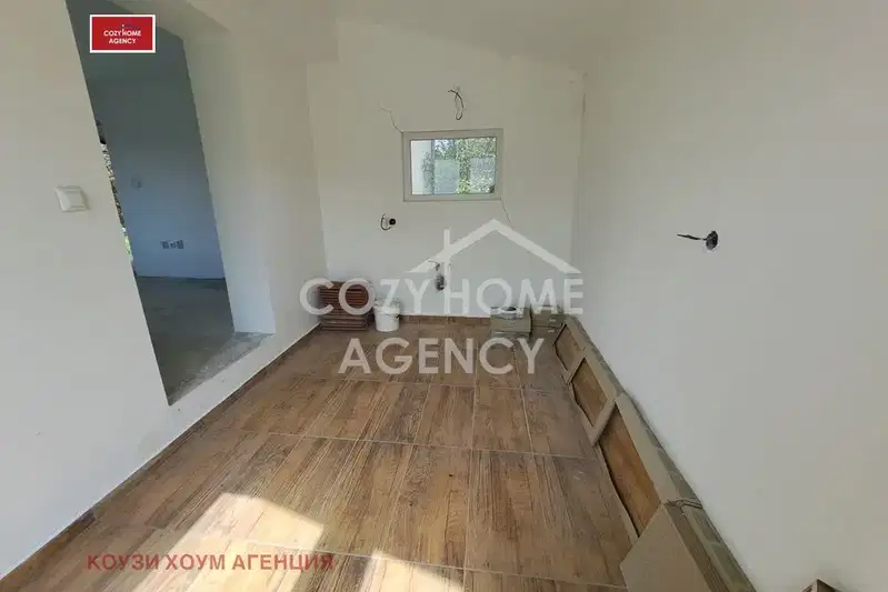 House in област София, Slivnica