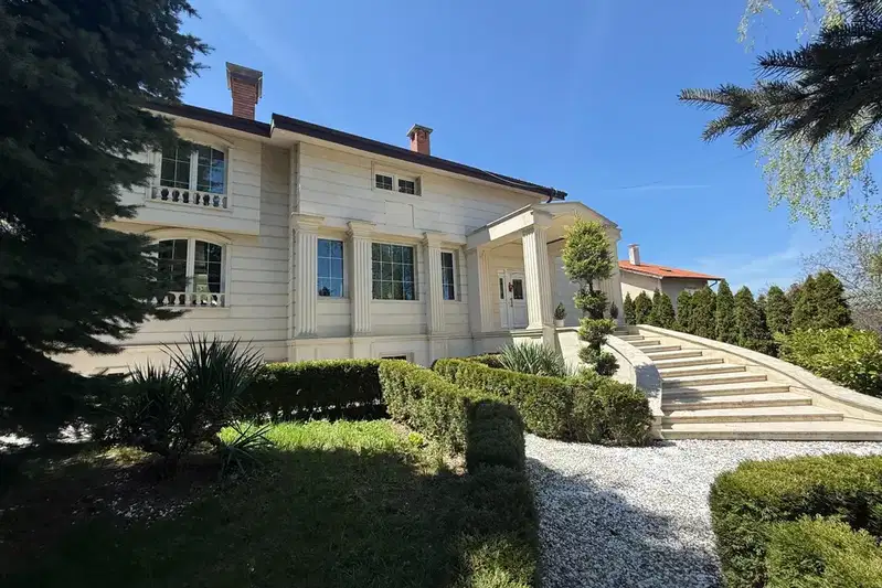 House in Sofiya, Boyana