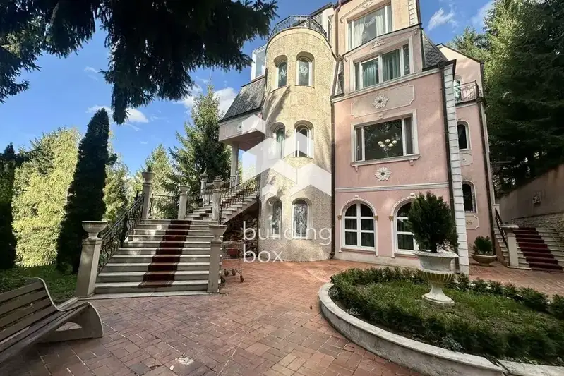 House in Sofiya, Boyana