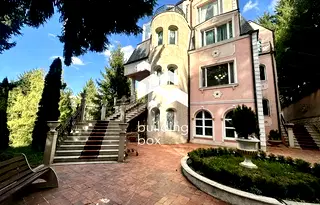 Къща в София, Бояна
