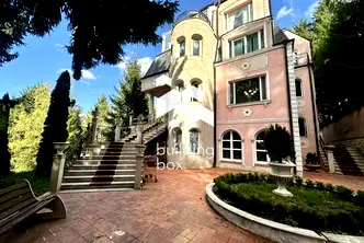 Къща в София, Бояна