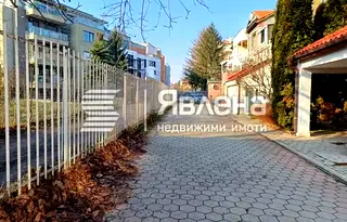 Къща в София, Бъкстон