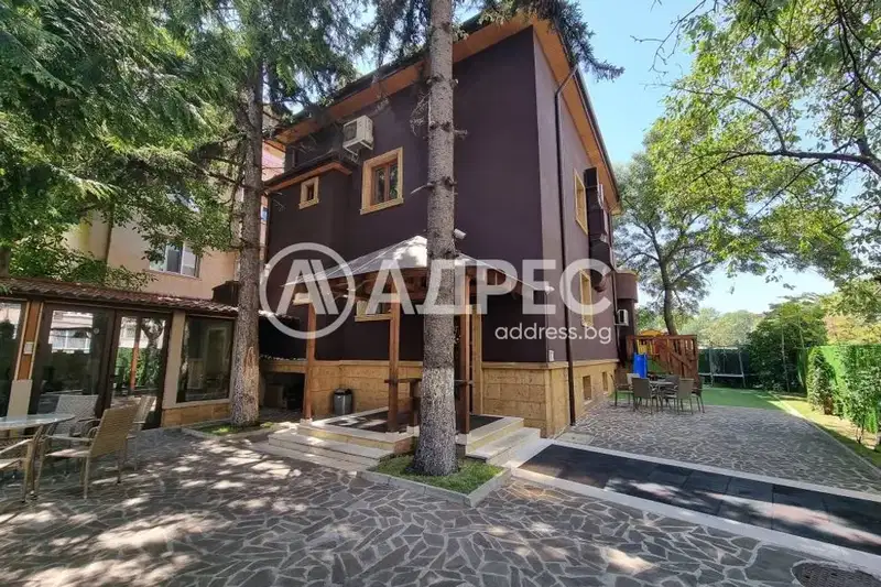 House in Sofiya, Krasna Polyana 2