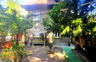 Къща в София, Лозенец