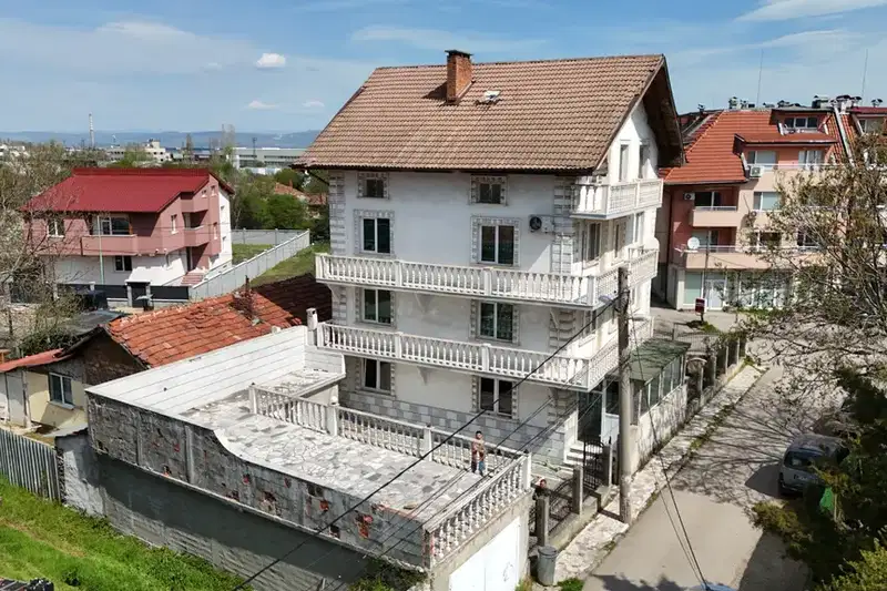House in Sofiya, Lyulin 9