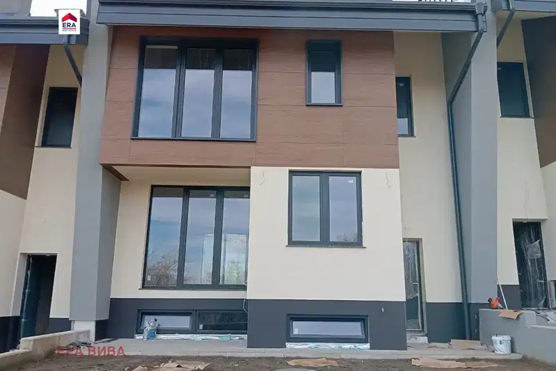 House in Sofia, Detski Grad