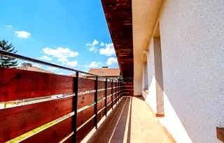 Къща в София, Обеля