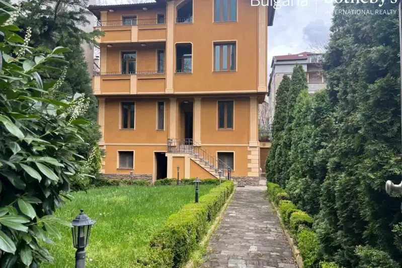 House in Sofiya, Oborishte