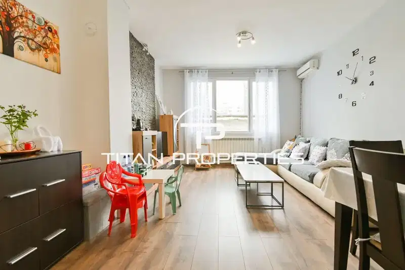 House with 4 rooms and large yard in Ovcha kupel 2, Sofia