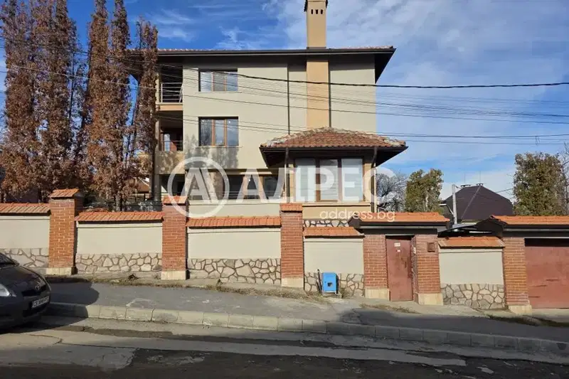 Къща в София, Симеоново