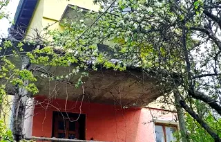 Къща в София, Своге