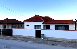 Къща в Добрич, Тервел