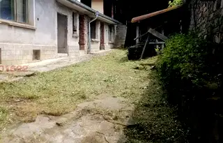 Къща в Ловеч, Троян