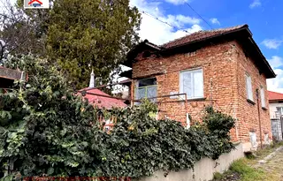 Къща в Плевен, Тръстеник