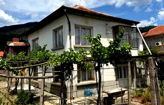 Къща в Сливен, Твърдица