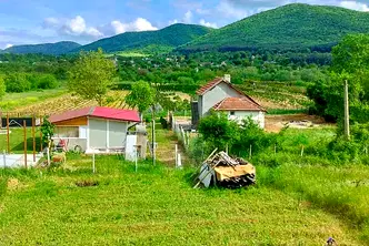 Къща в Търговище, Вилна зона