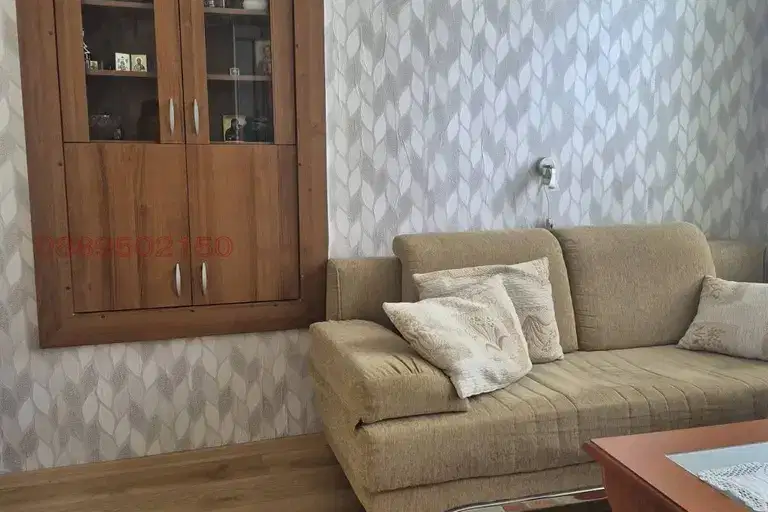 House in Varna, Centyr